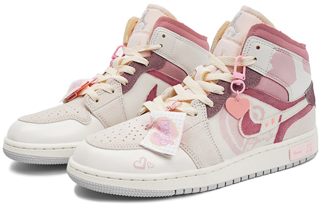 에어 조던 1 미드 SE '베리 베어 핑크-그레이' (커스텀) DQ3726-100(TeamI-女款甜心小熊L灰粉) Lookbook 에어 조던 1 미드 SE '베리 베어 핑크-그레이' (커스텀) DQ3726-100(TeamI-女款甜心小熊L灰粉)