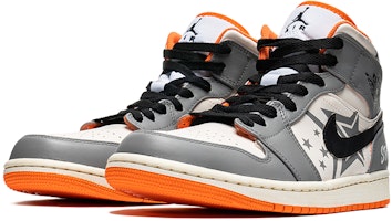 【訂製球鞋】Jordan Air Jordan 1 Mid SE 野鶴製造 咖啡染 塗鴉 五角星 中幫 復古籃球鞋 男款 白灰橙 Lookbook 【訂製球鞋】Jordan Air Jordan 1 Mid SE 野鶴製造 咖啡染 塗鴉 五角星 中幫 復古籃球鞋 男款 白灰橙