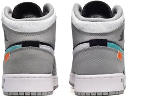 【カスタムシューズ】エア ジョーダン 1 ミッド SE 'グラデーション グレー ブラック ブルー オレンジ' DM1200-016(TeamE-男款橘色皮贴黑蓝灰) Shop 【カスタムシューズ】エア ジョーダン 1 ミッド SE 'グラデーション グレー ブラック ブルー オレンジ' DM1200-016(TeamE-男款橘色皮贴黑蓝灰)