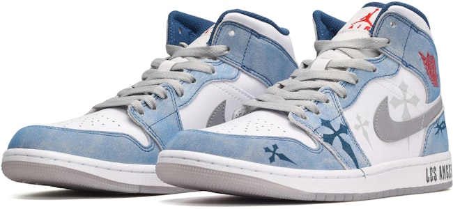 Jordan 1 Mid SE Gris Blanco Azul Cruz Gótica
``` DN3706-401(TeamE-男款十字架灰白蓝BOX) Lookbook Jordan 1 Mid SE Gris Blanco Azul Cruz Gótica
``` DN3706-401(TeamE-男款十字架灰白蓝BOX)