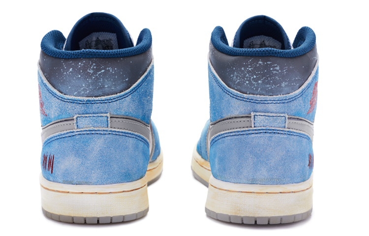 Shop [定制鞋] Air Jordan 1 Mid SE ‘八恶人手绘’ DN3706-401(TeamR-八恶人男款白蓝)