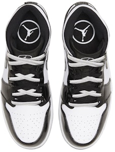 에어 조단 1 미드 SE '하이라이트 팬더' (커스텀 슈즈) DD1649-001(Team40-男款漆皮熊猫黑白) Shop 에어 조단 1 미드 SE '하이라이트 팬더' (커스텀 슈즈) DD1649-001(Team40-男款漆皮熊猫黑白)