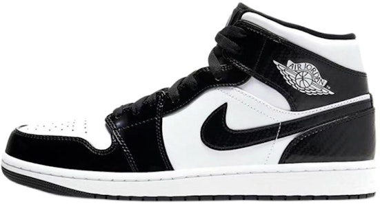 에어 조단 1 미드 SE '하이라이트 팬더' (커스텀 슈즈) DD1649-001(Team40-男款漆皮熊猫黑白) Sizing 에어 조단 1 미드 SE '하이라이트 팬더' (커스텀 슈즈) DD1649-001(Team40-男款漆皮熊猫黑白)