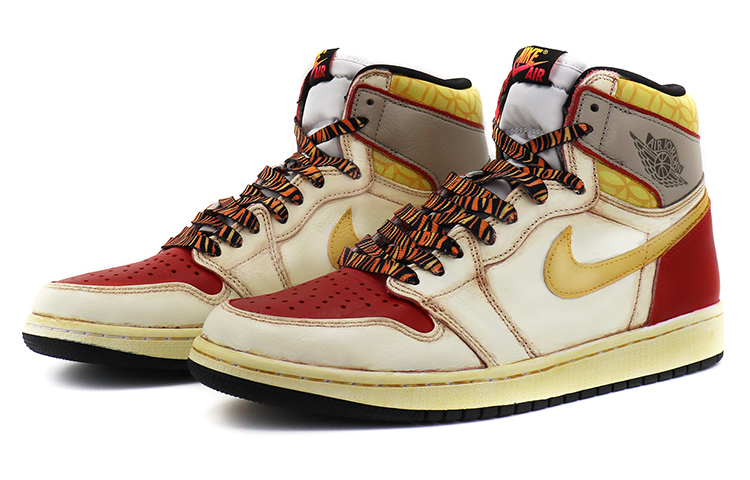 Shop 에어 조던 1 레트로 OG '호랑이해' (CNY ) 555088-603(TeamK-虎纹鞋带S-BOX)