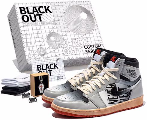 【客製化球鞋】Jordan Air Jordan 1 OG 塗鴉 字母 高筒 復古籃球鞋 男款 黑灰 Buy 【客製化球鞋】Jordan Air Jordan 1 OG 塗鴉 字母 高筒 復古籃球鞋 男款 黑灰