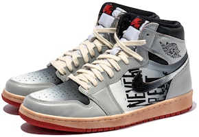 【客製化球鞋】Jordan Air Jordan 1 OG 塗鴉 字母 高筒 復古籃球鞋 男款 黑灰 Shop 【客製化球鞋】Jordan Air Jordan 1 OG 塗鴉 字母 高筒 復古籃球鞋 男款 黑灰