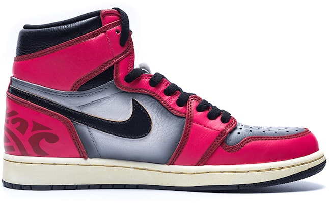 에어 조던 1 레트로 OG '라이트 퓨전 레드 설날' (커스텀) 555088-603(Team1-剪纸窗花) Order 에어 조던 1 레트로 OG '라이트 퓨전 레드 설날' (커스텀) 555088-603(Team1-剪纸窗花)