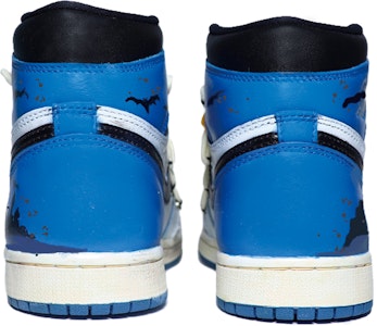 【定制球鞋】Jordan Air Jordan 1 Retro High OG 兔年主题 蝙蝠城堡 星溯未來 高幫 籃球鞋 男女同款 克萊因白藍 Purchase 【定制球鞋】Jordan Air Jordan 1 Retro High OG 兔年主题 蝙蝠城堡 星溯未來 高幫 籃球鞋 男女同款 克萊因白藍