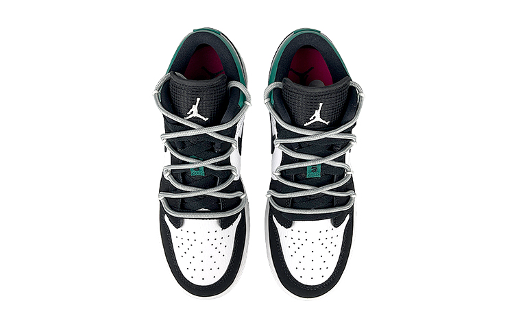 Shop [定制鞋款] Air Jordan 1 复刻低帮 '熊猫 - 黑绿脚趾' 553560-113(Team叁-女AJ黑绿熊猫解)