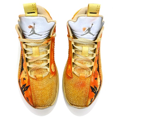 커스텀 에어 조던 35 로우 "할로윈 성 낙서" CW2459-100(Team-柒男女款AJ35万圣节做旧) Shop 커스텀 에어 조던 35 로우 "할로윈 성 낙서" CW2459-100(Team-柒男女款AJ35万圣节做旧)