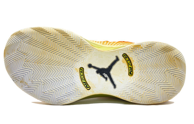 Details for 커스텀 에어 조던 35 로우 "할로윈 성 낙서" CW2459-100(Team-柒男女款AJ35万圣节做旧)