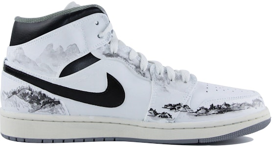 Kasut Custom Air Jordan CLOT x 1 Mid 'Chinese Landscape Putih-Hitam' 554724-135(Team39-AMY41国风山水) Order Kasut Custom Air Jordan CLOT x 1 Mid 'Chinese Landscape Putih-Hitam' 554724-135(Team39-AMY41国风山水)