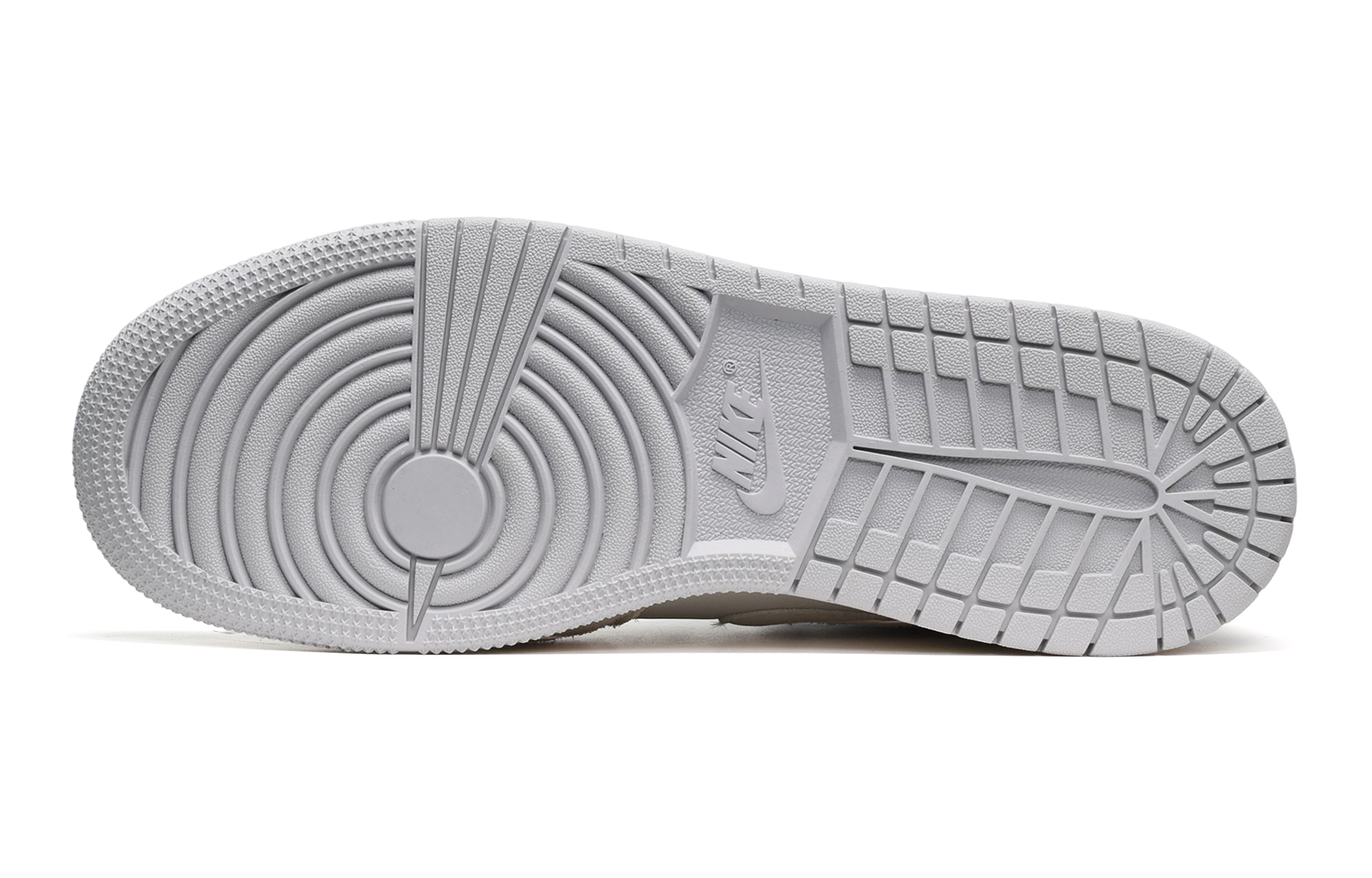 Details for 【定制球鞋】 Jordan Air Jordan 1 Mid 卡斯製造 CNY兔年限定 玉掛件 復古籃球鞋 GS 灰白藍