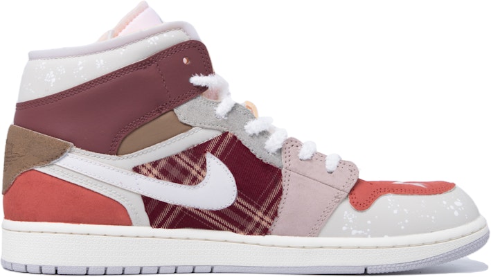 에어 조던 1 미드 '크리스마스 피스 애플 그래피티' (커스텀) DQ3726-100(TeamM-女款平安果红白棕) Order 에어 조던 1 미드 '크리스마스 피스 애플 그래피티' (커스텀) DQ3726-100(TeamM-女款平安果红白棕)