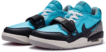 【訂製球鞋】 Jordan Legacy 312 BIGNIU 潑墨 風藍湧動 手繪噴繪 低筒 復古籃球鞋 男款 白藍 Lookbook 【訂製球鞋】 Jordan Legacy 312 BIGNIU 潑墨 風藍湧動 手繪噴繪 低筒 復古籃球鞋 男款 白藍