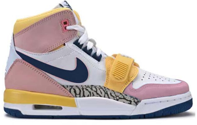 에어 조던 레거시 312 '홍등가면' (Air Jordan Legacy 312 'Red Lantern Masks') FD9909-161(Team56-东方美学) Order 에어 조던 레거시 312 '홍등가면' (Air Jordan Legacy 312 'Red Lantern Masks') FD9909-161(Team56-东方美学)