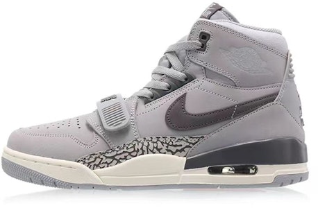 【定制球鞋】 Jordan Legacy 312 新中式 國風古色 仙鶴松山 防滑 高幫 復古籃球鞋 男款 灰水泥 Details for 【定制球鞋】 Jordan Legacy 312 新中式 國風古色 仙鶴松山 防滑 高幫 復古籃球鞋 男款 灰水泥