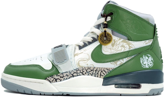 에어 조던 레거시 312 '청룡' (Air Jordan Legacy 312 'Cheongryong') AV3922-002(Team113-青龙云上) Order 에어 조던 레거시 312 '청룡' (Air Jordan Legacy 312 'Cheongryong') AV3922-002(Team113-青龙云上)