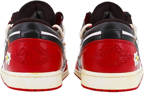 【定制球鞋】Jordan Air Jordan 1 Low TS 英文字母 水仙花 做舊 低筒 復古籃球鞋 GS 黑紅 Shop 【定制球鞋】Jordan Air Jordan 1 Low TS 英文字母 水仙花 做舊 低筒 復古籃球鞋 GS 黑紅