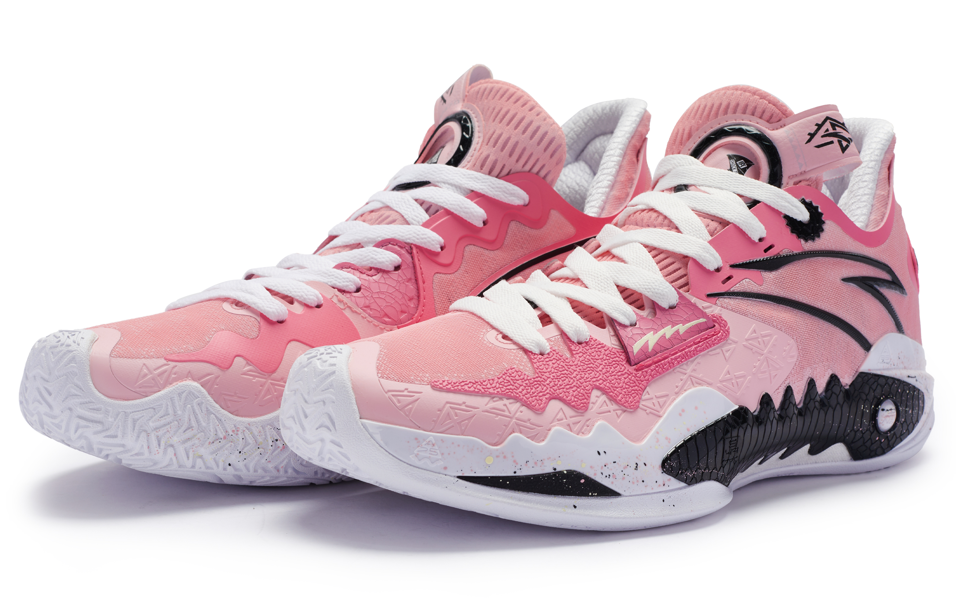 Lookbook [Custom Shoes] Anta Kuangchao 5 'White Peach Oolong Gradient'