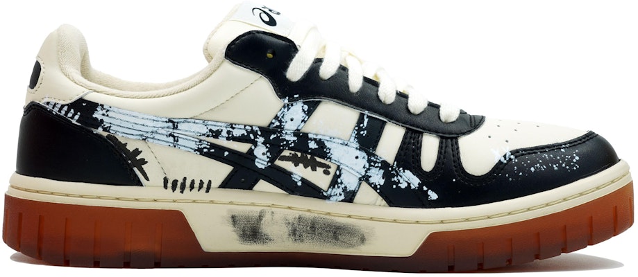 커스텀 아식스 코트 MZ '그래피티 베어 크림 블랙' 1203A127-750(Team113-泼墨涂鸦小熊) Lookbook 커스텀 아식스 코트 MZ '그래피티 베어 크림 블랙' 1203A127-750(Team113-泼墨涂鸦小熊)