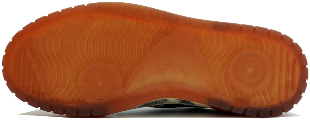 커스텀 아식스 코트 MZ '그래피티 베어 크림 블랙' 1203A127-750(Team113-泼墨涂鸦小熊) Details for 커스텀 아식스 코트 MZ '그래피티 베어 크림 블랙' 1203A127-750(Team113-泼墨涂鸦小熊)