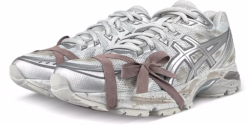 【訂製球鞋】 Asics Gel-Flux 4 TW 復古土壤 風格戰損 綁帶 減震 低筒 跑步鞋 GS 灰銀 Lookbook 【訂製球鞋】 Asics Gel-Flux 4 TW 復古土壤 風格戰損 綁帶 減震 低筒 跑步鞋 GS 灰銀