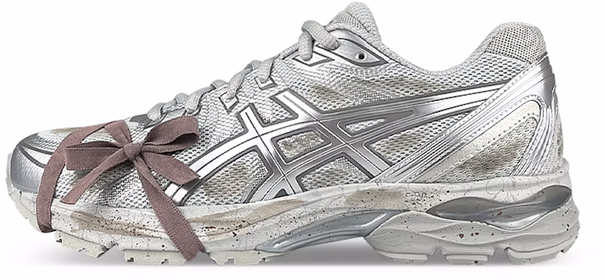 【訂製球鞋】 Asics Gel-Flux 4 TW 禮盒 廢土做舊 戰損風 繫帶 低筒 跑步鞋 男款 灰銀 Buy 【訂製球鞋】 Asics Gel-Flux 4 TW 禮盒 廢土做舊 戰損風 繫帶 低筒 跑步鞋 男款 灰銀