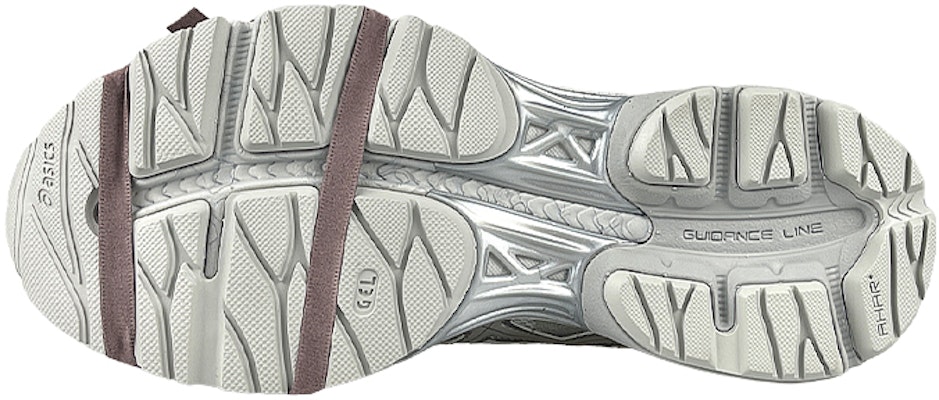 【訂製球鞋】 Asics Gel-Flux 4 TW 禮盒 廢土做舊 戰損風 繫帶 低筒 跑步鞋 男款 灰銀 Details for 【訂製球鞋】 Asics Gel-Flux 4 TW 禮盒 廢土做舊 戰損風 繫帶 低筒 跑步鞋 男款 灰銀