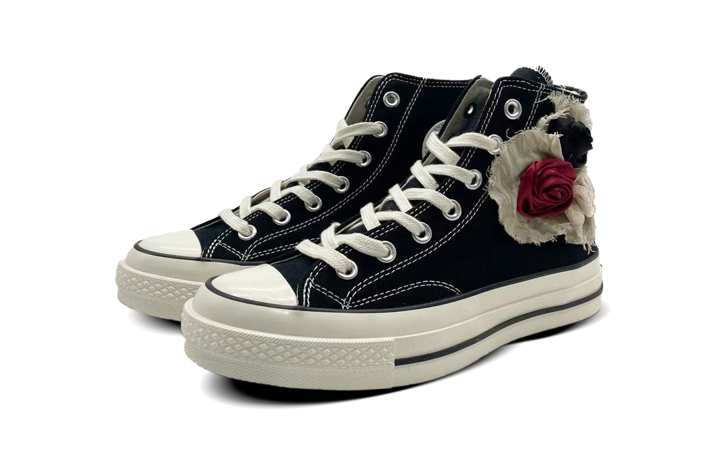 Lookbook [Sepatu Custom] Converse All Star 1970s 'Black Rose Distressed Bordir High-Top' 162050C(TeamD-男女同款黑玫瑰刺绣)