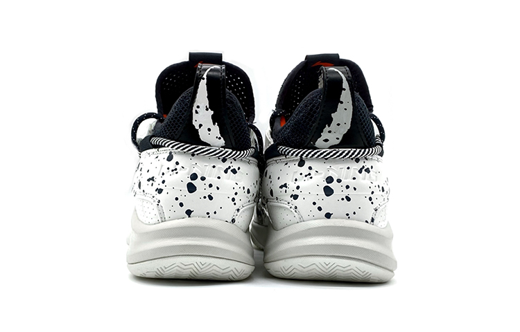 Purchase 리닝 플래시 로우 '독사 제비'(커스텀) ABPQ047-3（Team柒-泼墨黑白减震防滑低帮）