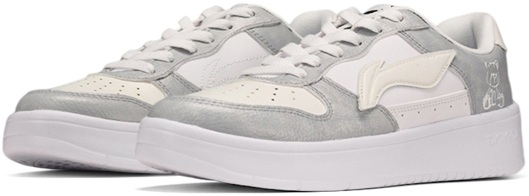 李寧カスタムスニーカー「クマちゃんライトグレー」 AGCQ455-2(TeamE-男款小熊浸染灰) Lookbook 李寧カスタムスニーカー「クマちゃんライトグレー」 AGCQ455-2(TeamE-男款小熊浸染灰)