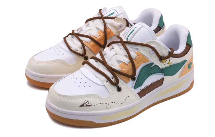 Lookbook 【客製化球鞋】LiNing李寧 天跡 手繪塗鴉 打孔設計 雙鞋帶 童年紙飛機 生膠底 休閒 低幫 板鞋 男款 黃綠