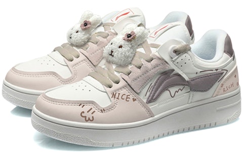 【訂製球鞋】 LiNing李寧 天跡 CNY兔年限定 玉兔迎春 可拆卸兔兔掛飾 經典休閒 低筒 板鞋 男款 白色 Lookbook 【訂製球鞋】 LiNing李寧 天跡 CNY兔年限定 玉兔迎春 可拆卸兔兔掛飾 經典休閒 低筒 板鞋 男款 白色