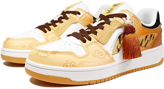 리닝 천기 '골든 브라운 타이거' 커스텀 슈즈 AGCP299-6(TeamThree-虎年金棕) Lookbook 리닝 천기 '골든 브라운 타이거' 커스텀 슈즈 AGCP299-6(TeamThree-虎年金棕)