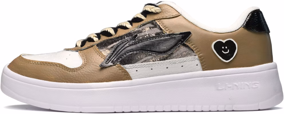 리닝 x SManufacture '토끼해 검/흰/갈' 커스텀 슈즈 AGCQ455-2(TeamE-男款爱心皮贴黑白棕) Buy 리닝 x SManufacture '토끼해 검/흰/갈' 커스텀 슈즈 AGCQ455-2(TeamE-男款爱心皮贴黑白棕)