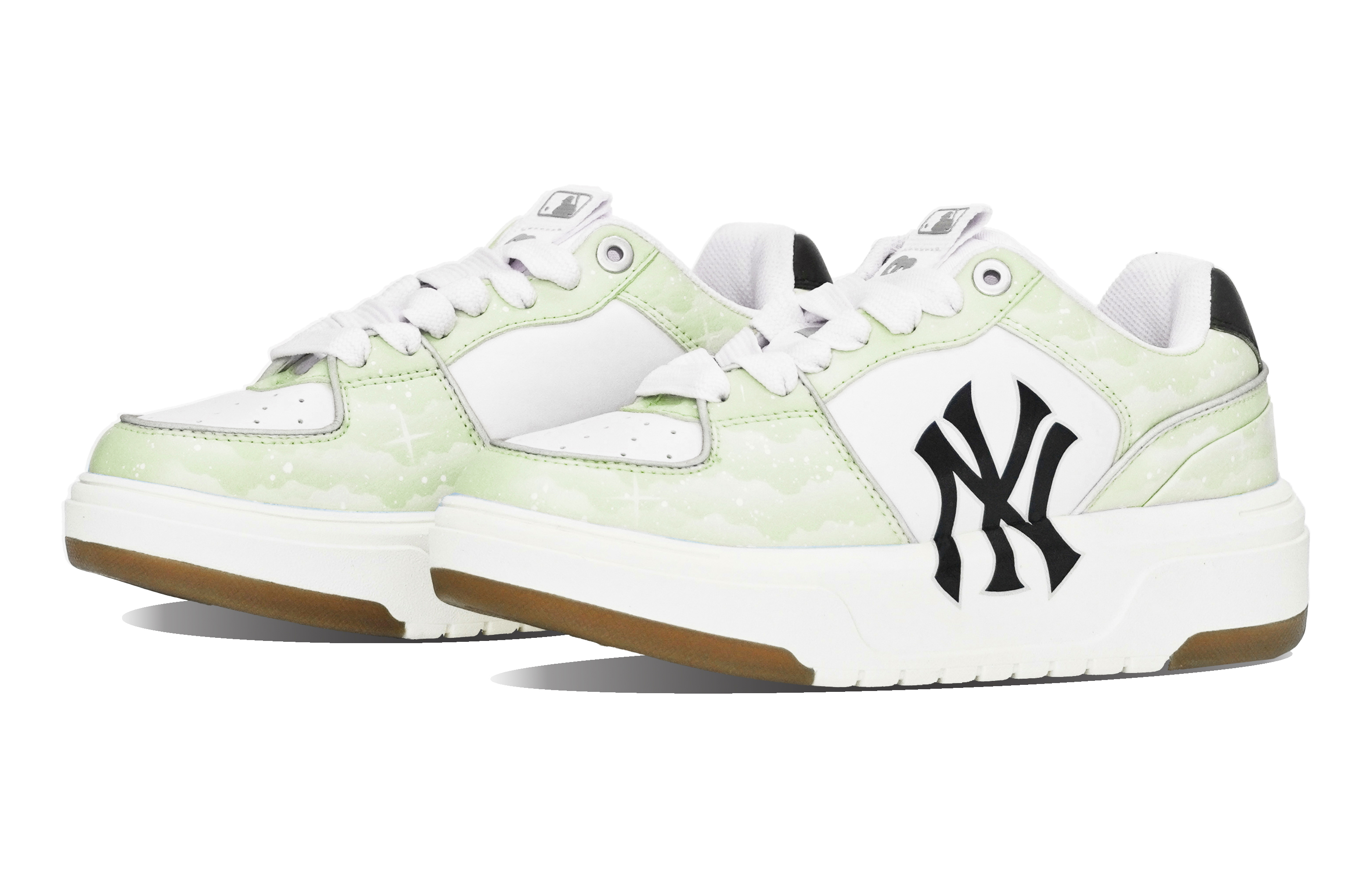 Lookbook [Zapatillas Personalizadas] MLB Chunky Liner 'Nebulosa Verde' 3ASXCA12N-50IVS(Team14-绿S-Box)