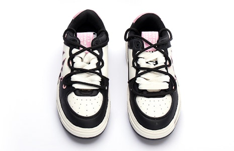 【訂製球鞋】 MLB 美式風格 块頭舒適 紐約洋基隊 泡泡海月棒球少女 美式甜心 甜酷 夏日風 耐磨增高 低筒 板鞋 男女款 黑粉色 Shop 【訂製球鞋】 MLB 美式風格 块頭舒適 紐約洋基隊 泡泡海月棒球少女 美式甜心 甜酷 夏日風 耐磨增高 低筒 板鞋 男女款 黑粉色