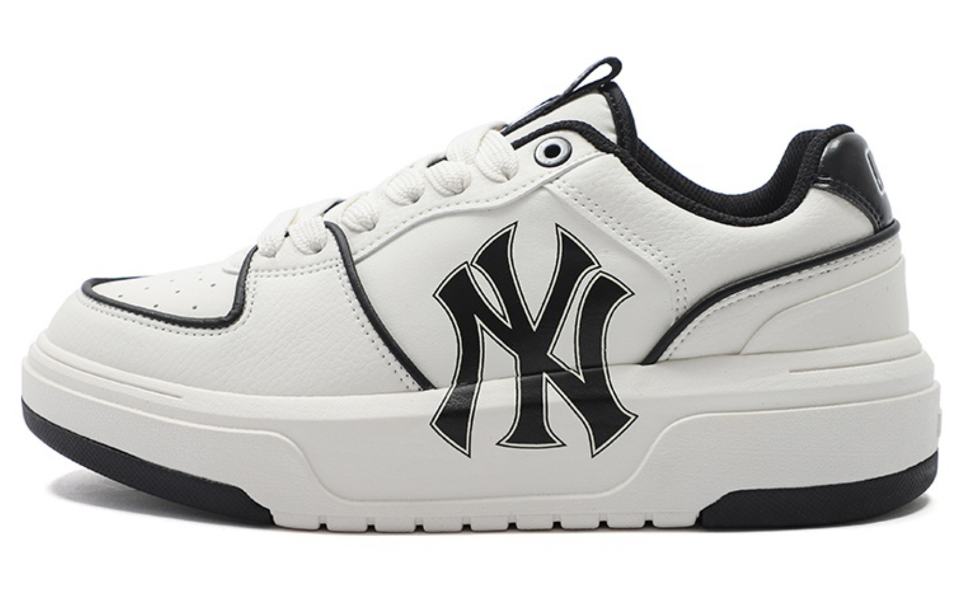 Sizing 【訂製球鞋】 MLB 紐約洋基隊 攀登 勇者生涯 飛奔 創意解構 金屬銘牌 低筒 板鞋 男女同款 水泥灰