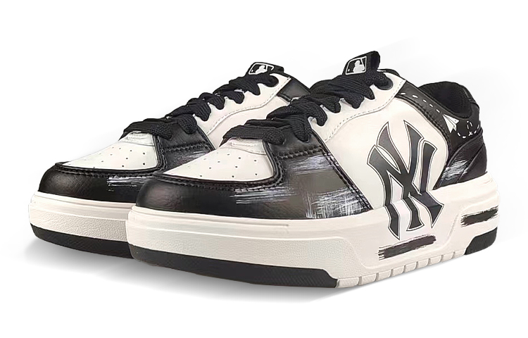 [Custom Shoes] MLB Custom Low 'Paper Airplane Panda Black White' 圖 3