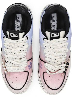 【訂製球鞋】 MLB 紐約洋基隊 繽紛櫻花 開花繁盛 美不勝收 增高低筒 帆布鞋 男女皆宜 漸變粉紫 Shop 【訂製球鞋】 MLB 紐約洋基隊 繽紛櫻花 開花繁盛 美不勝收 增高低筒 帆布鞋 男女皆宜 漸變粉紫