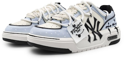 MLB 로우탑 '라일락 눈꽃' (커스텀 슈즈) 3ASXCA12N-50WHS(Team16-飞花解构紫丁) Lookbook MLB 로우탑 '라일락 눈꽃' (커스텀 슈즈) 3ASXCA12N-50WHS(Team16-飞花解构紫丁)