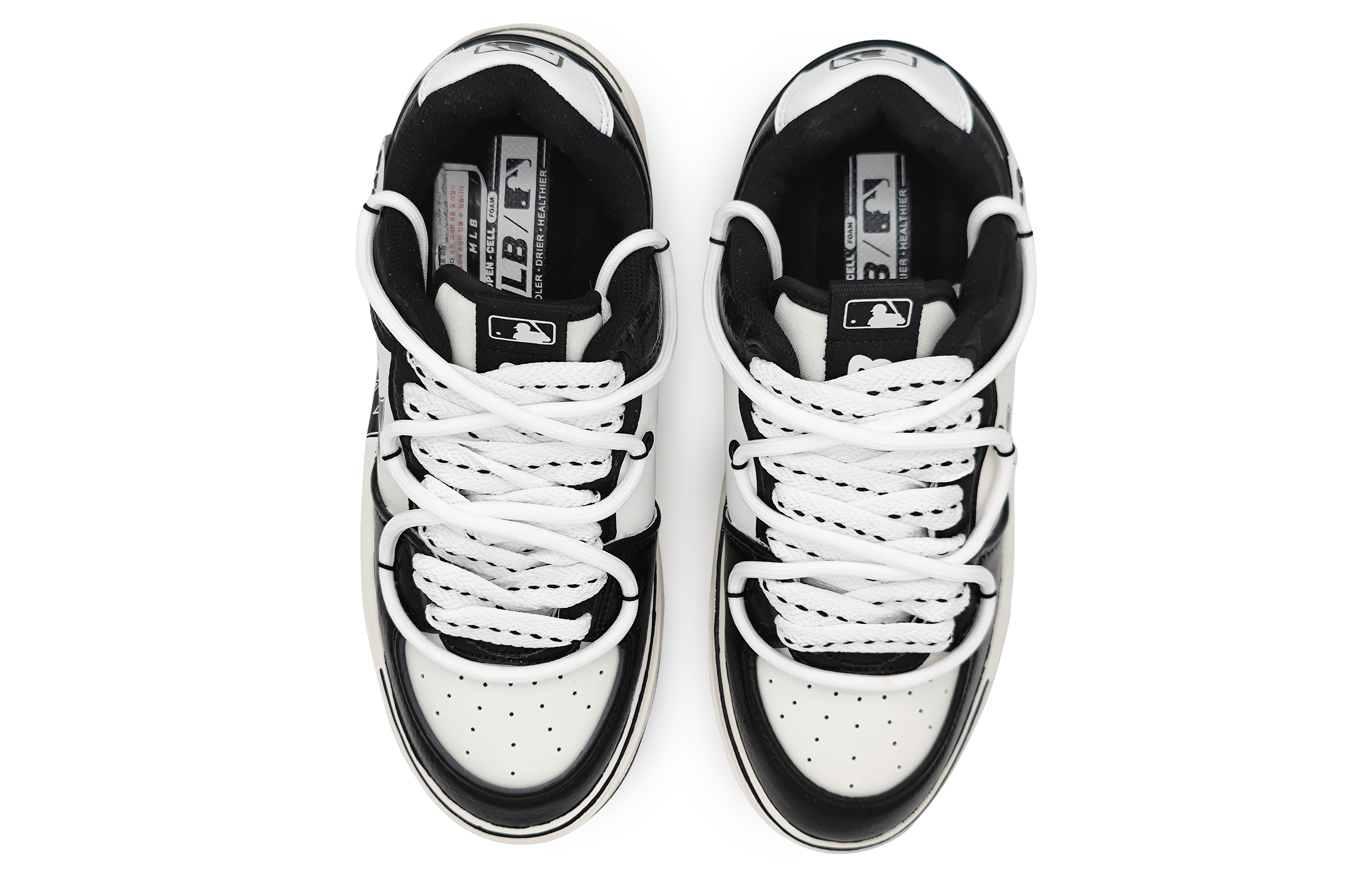 Shop 【訂製球鞋】 MLB 紐約洋基隊 黑白熊貓 解構雙鞋帶 刺繡標籤 可拆卸 金屬銘牌 增高 低筒 球鞋 男女同款 黑白