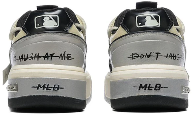 【定制鞋】MLB x 定制厚底运动鞋 '黑白眨眼' 3ASXCA12N-50WHS-(Team54--笑脸挂牌) Purchase 【定制鞋】MLB x 定制厚底运动鞋 '黑白眨眼' 3ASXCA12N-50WHS-(Team54--笑脸挂牌)