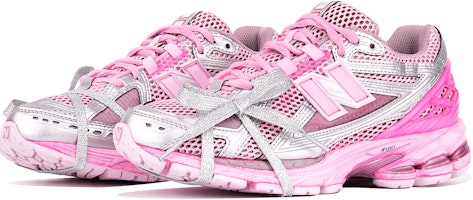 뉴발란스 1906R '핑크 실버' 커스텀 슈즈 M1906RCB(TeamTen-NB粉银S-BOX) Lookbook 뉴발란스 1906R '핑크 실버' 커스텀 슈즈 M1906RCB(TeamTen-NB粉银S-BOX)