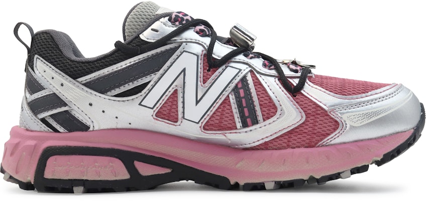 New Balance 410 "Doki Love" Negro/Rosa MT410KR5(Team186-DokiLove) Lookbook New Balance 410 "Doki Love" Negro/Rosa MT410KR5(Team186-DokiLove)