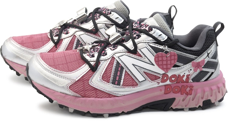 New Balance 410 "Doki Love" Negro/Rosa MT410KR5(Team186-DokiLove) Shop New Balance 410 "Doki Love" Negro/Rosa MT410KR5(Team186-DokiLove)