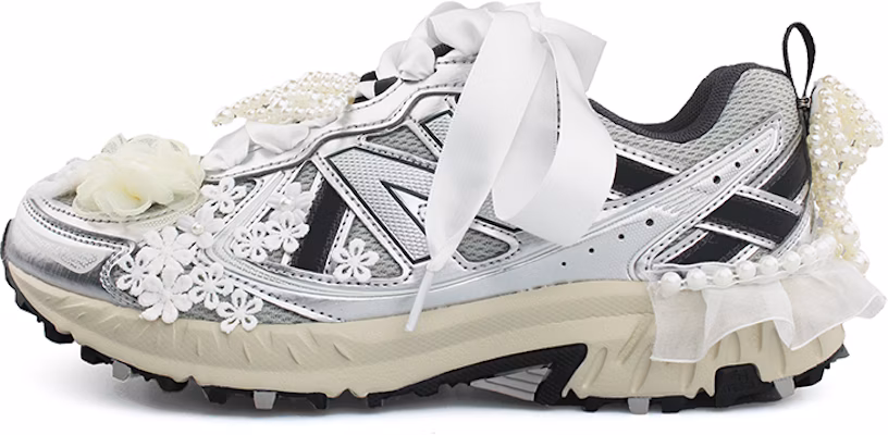 뉴발란스 410 V5 '사이버펑크 실버' 커스텀 슈즈 MT410KR5(Team13-小花珍珠) Buy 뉴발란스 410 V5 '사이버펑크 실버' 커스텀 슈즈 MT410KR5(Team13-小花珍珠)