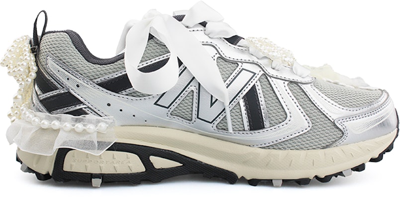 뉴발란스 410 V5 '사이버펑크 실버' 커스텀 슈즈 MT410KR5(Team13-小花珍珠) Order 뉴발란스 410 V5 '사이버펑크 실버' 커스텀 슈즈 MT410KR5(Team13-小花珍珠)