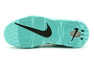 나이키 에어 모어 업템포 '티파니 블루' 커스텀 (by 야학제조) 415082-403(TeamB-情人节蒂芙尼蓝S-BOX) Purchase 나이키 에어 모어 업템포 '티파니 블루' 커스텀 (by 야학제조) 415082-403(TeamB-情人节蒂芙尼蓝S-BOX)